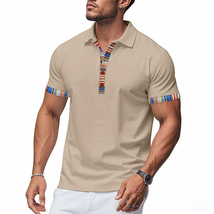 Herren modisches Polohemd mit buntem Knopfdetails Echoarchiv