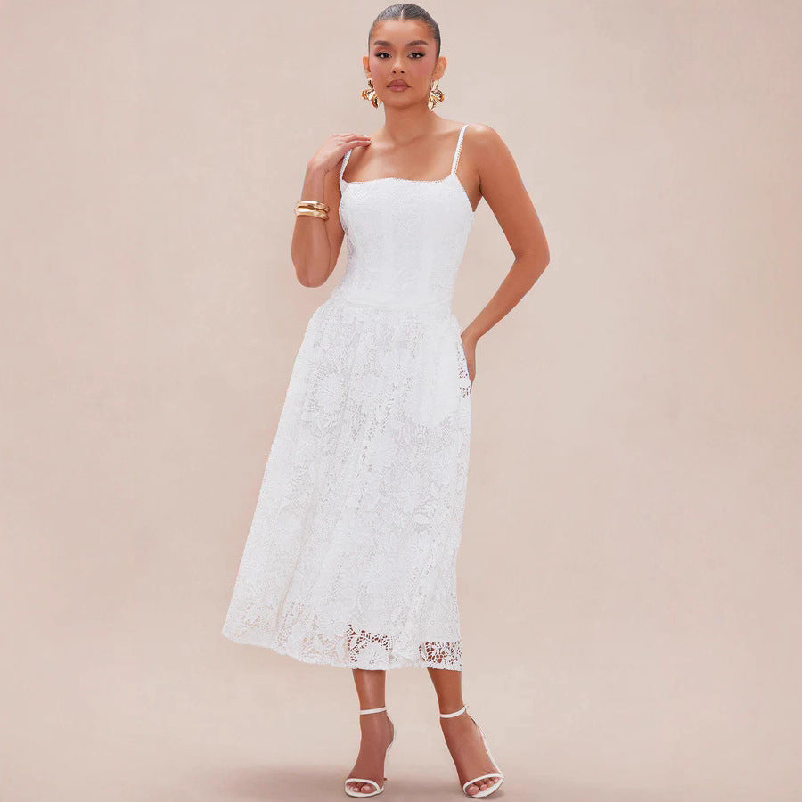 Damen Spitzen-Midi-Kleid mit zartem Blumenmuster und schwingendem Rock Echo Archiv