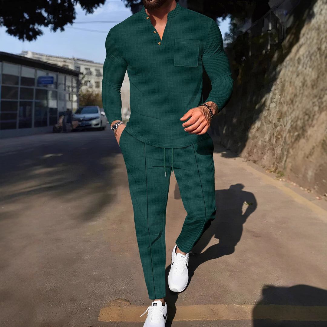 Herren modisches Freizeitoberteil mit lässiger Hose Echoarchiv