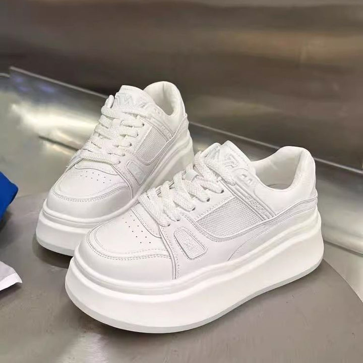 Damen sportive Sneakers mit doppelter Sohle und Kontrastnähten Echo Archiv