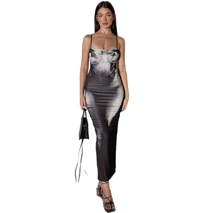 Damen Figurbetontes Maxikleid mit feinen Spagetti-Trägern Echo Archiv