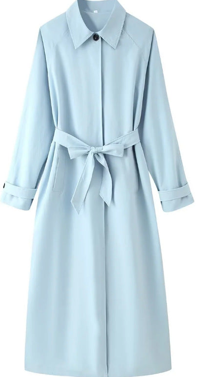 Damen Leichter knielanger Trenchcoat im Clean‑Look mit Bindegürtel und verdeckter Knopfleiste Echo Archiv
