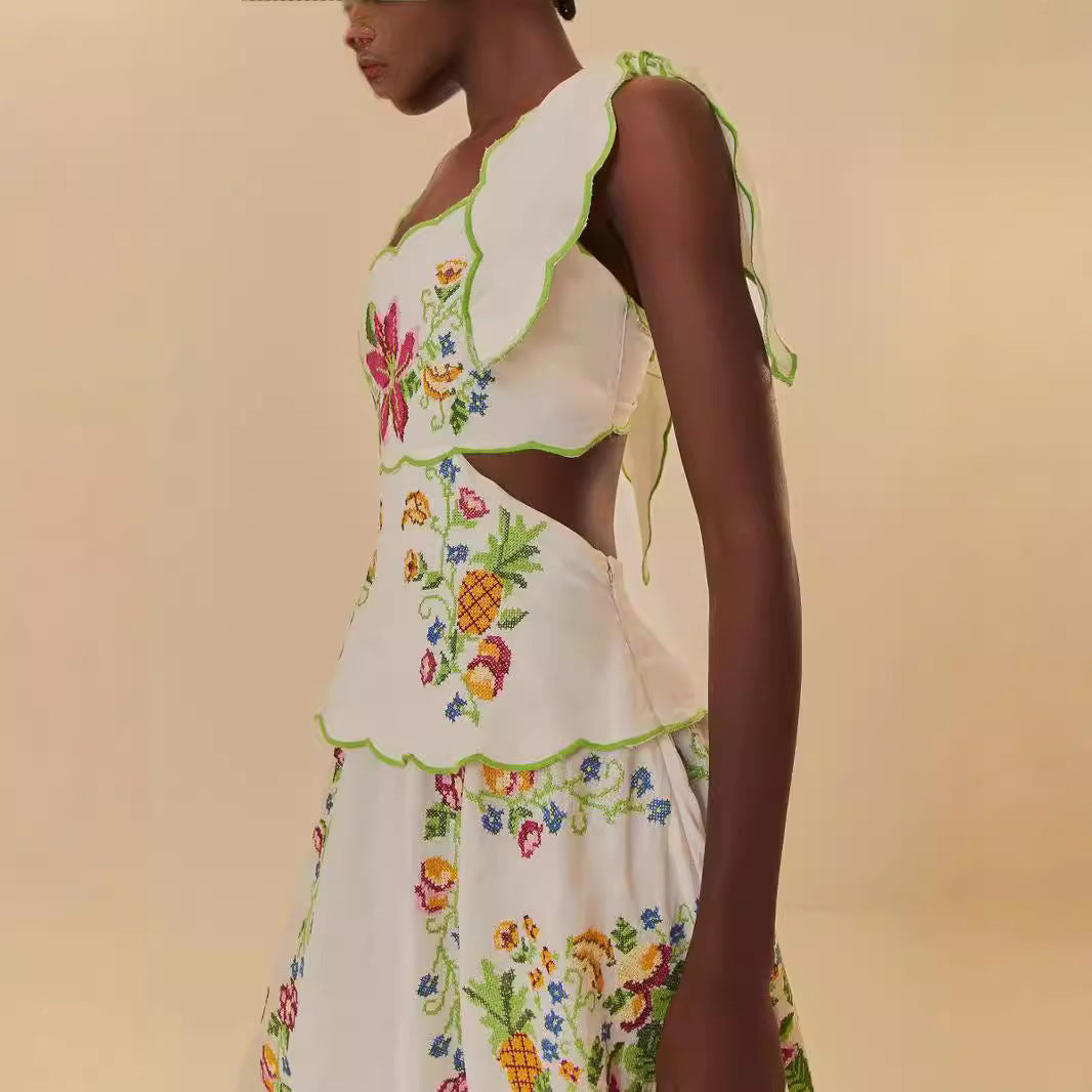 Damen Sommerkleid mit aufwendiger floralem Stickdesign Echo Archiv