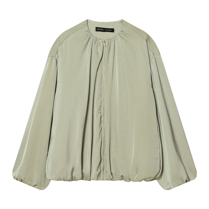 Damen leicht taillierte Blouson‑Jacke mit gerafftem Rundhalsausschnitt, verdecktem Reißverschluss und ballonförmigen Ärmeln – Célinea