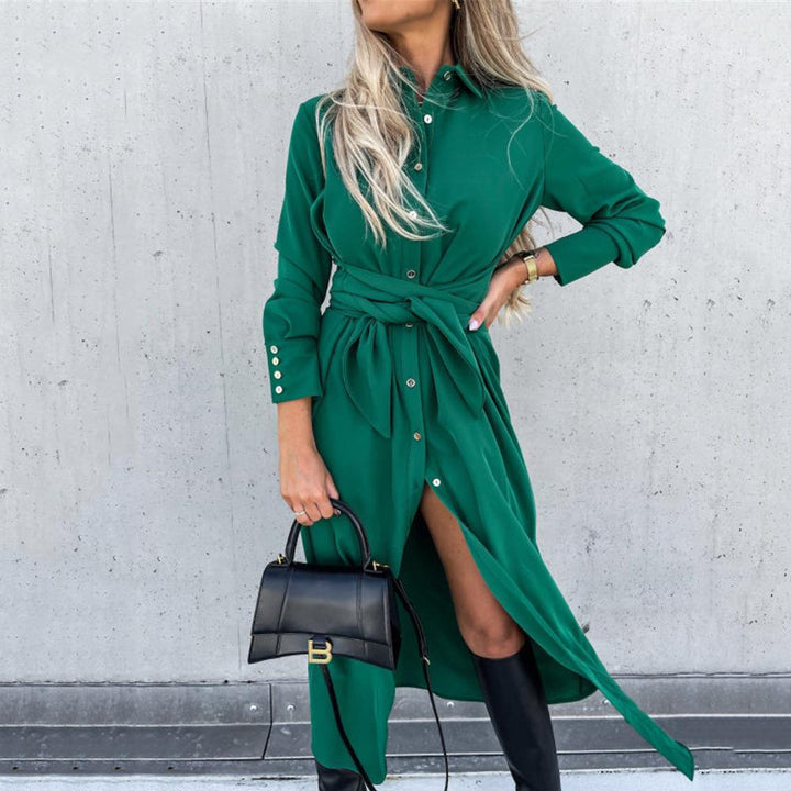 Damen Tailliertes Hemdblusen-Midikleid mit Bindegürtel, Manschetten und Frontschlitz Echoarchiv