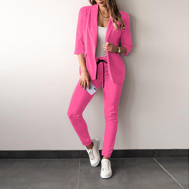 Damen elegantes und Echoarchivrnes Anzug-Set mit tailliertem Blazer und schmalen Hosen Echoarchiv