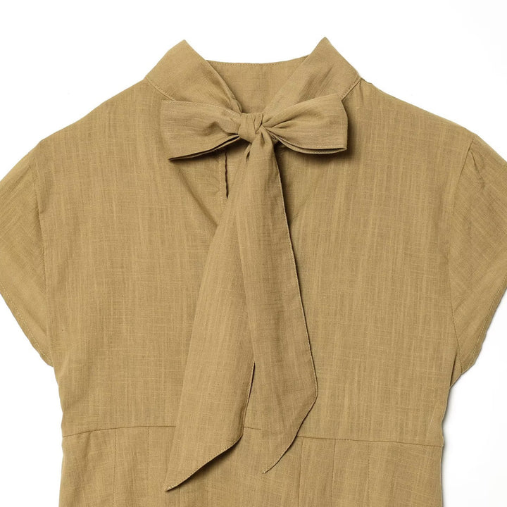 Damen Blusenshirt mit elegantem Stehkragen und plissierten Details Echo Archiv