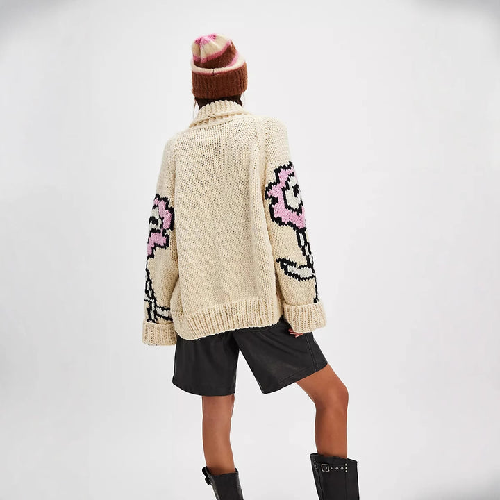 Damen Oversized Grobstrick-Cardigan mit Schalkragen, Blumenintarsien & Knopfleiste Echoarchiv