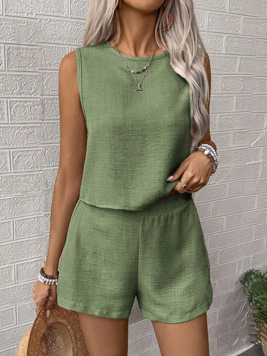 Damen lässiger Kurzoverall mit weitem Schnitt und weichem Stoff Echo Archiv