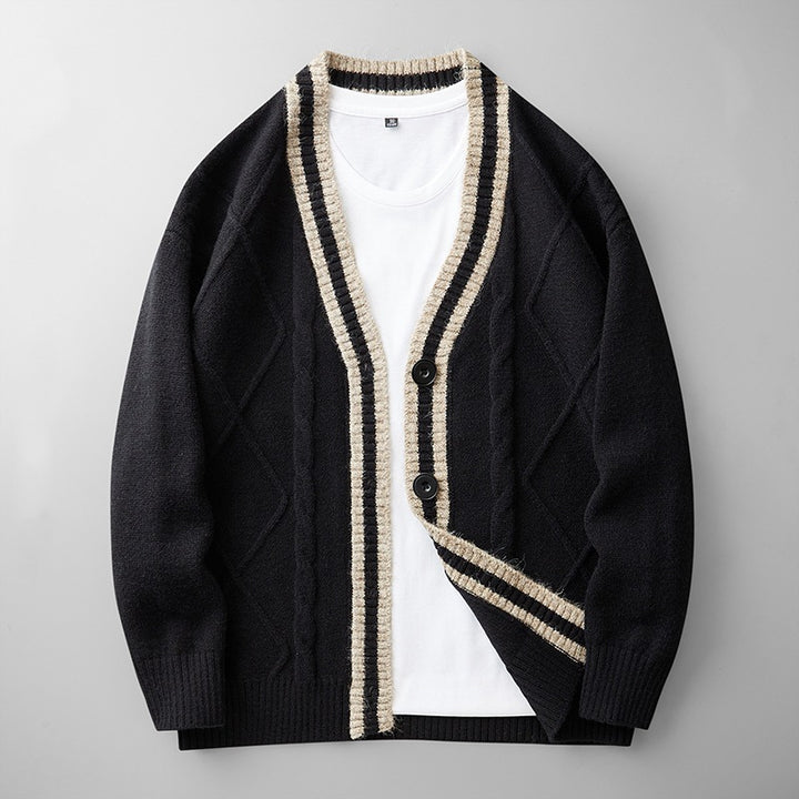 Herren Strickcardigan mit Zopfmuster, V-Ausschnitt und Kontrastkante Echoarchiv