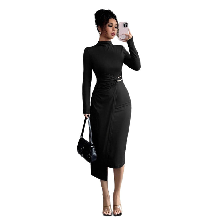 Damen nan figurbetontes Midikleid mit Stehkragen, Taillenraffung und asymmetrischem Saum Echo Archiv