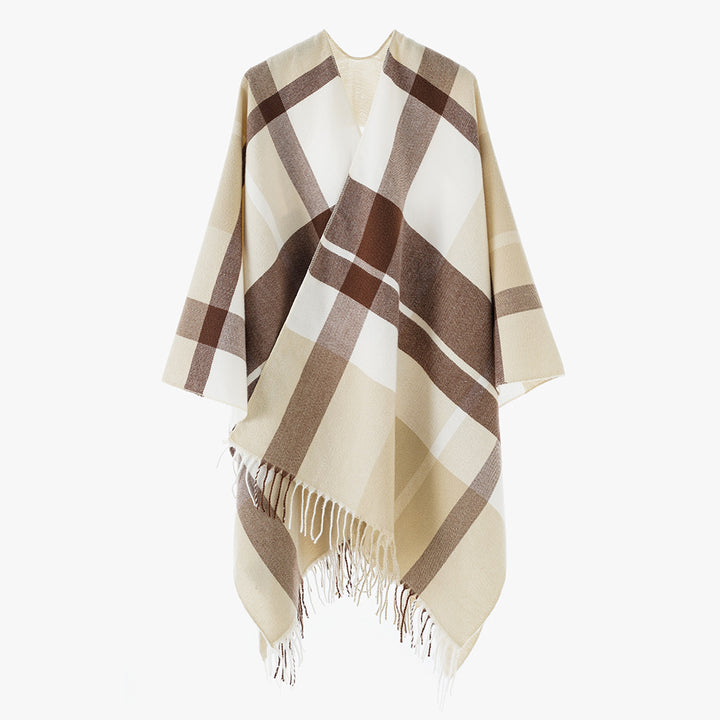 Damen Oversize-Karoponcho aus weichem Wollmix mit Fransensaum – Célinea