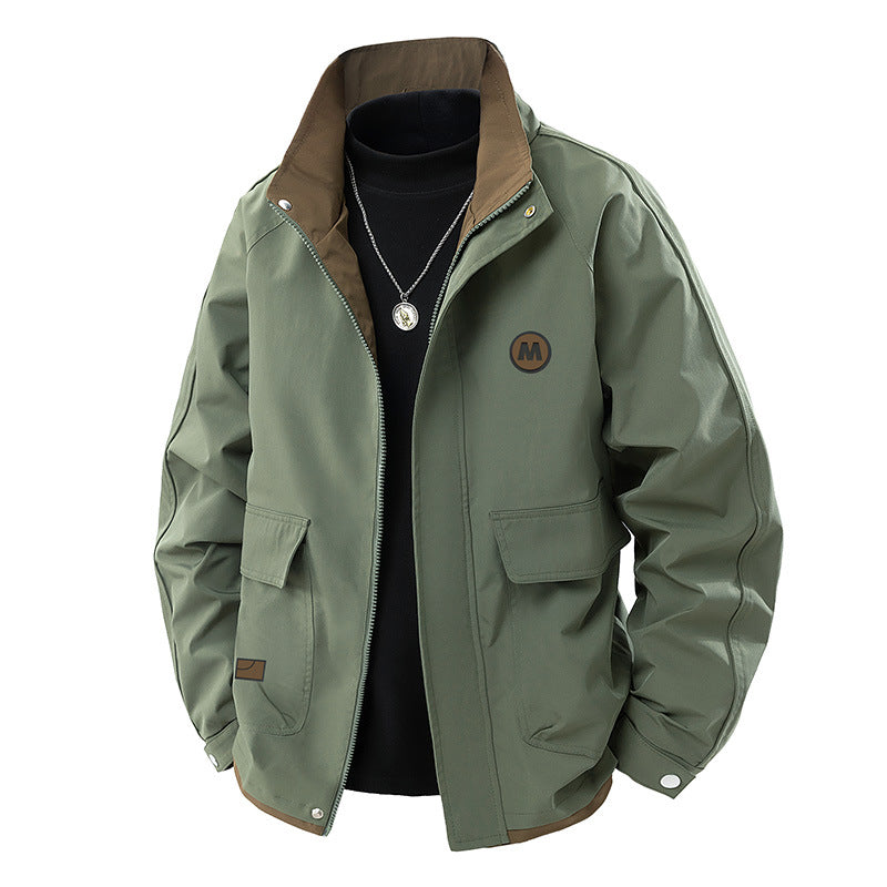 Herren Leichter Urbaner Blouson mit hohem Stehkragen, Kontrastfutter und Pattentaschen Echo Archiv