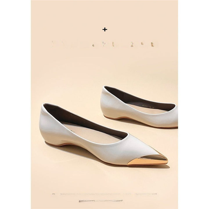 Damen spitz zulaufende flache Ballerina mit Leopardenmuster und Metallkappe – Lioré