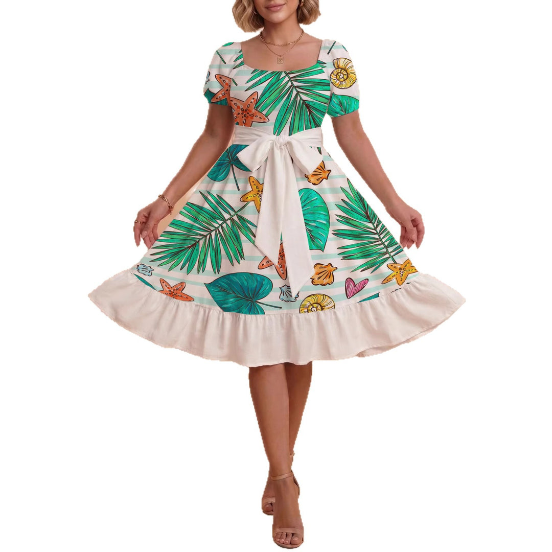 Damen Kleid mit tailliertem Schnitt und verspieltem Blumenmuster Echo Archiv