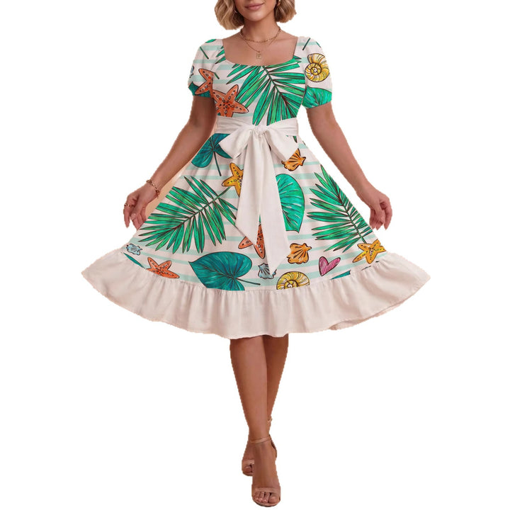 Damen Kleid mit tailliertem Schnitt und verspieltem Blumenmuster Echo Archiv