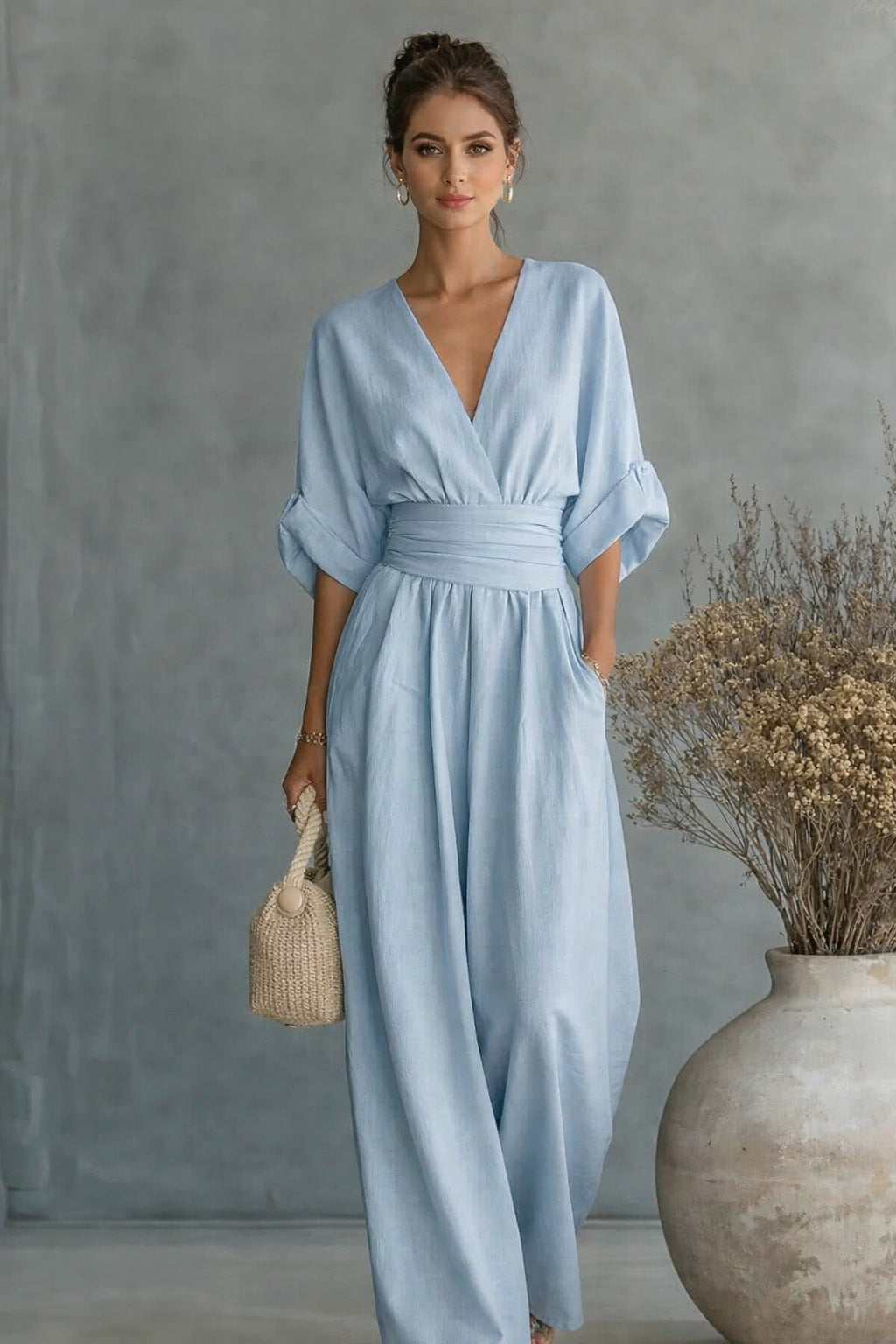 Damen Jumpsuit mit elegantem V-Ausschnitt und weitem Bein Echo Archiv