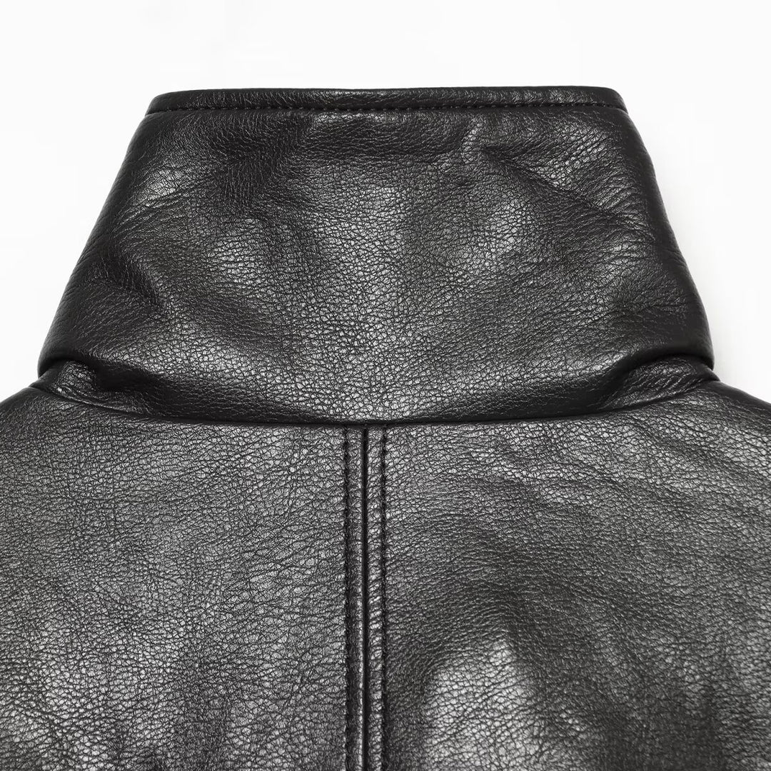 Damen Cropped Boxy Kunstlederjacke mit hohem Funnelkragen und verdeckter Leiste Echoarchiv