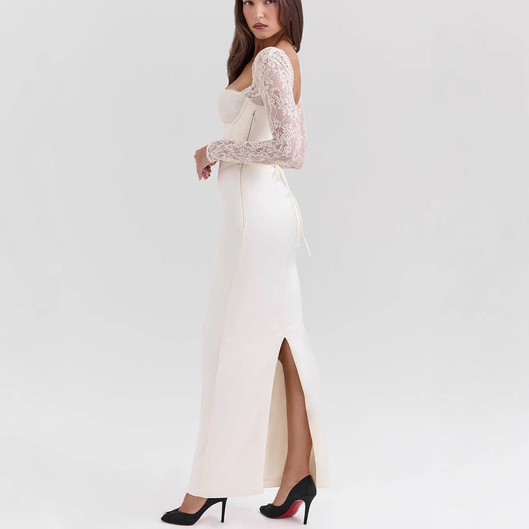 Damen Elegantes hochgeschlossenes Abendkleid mit Spitze und taillierter Silhouette Echo Archiv