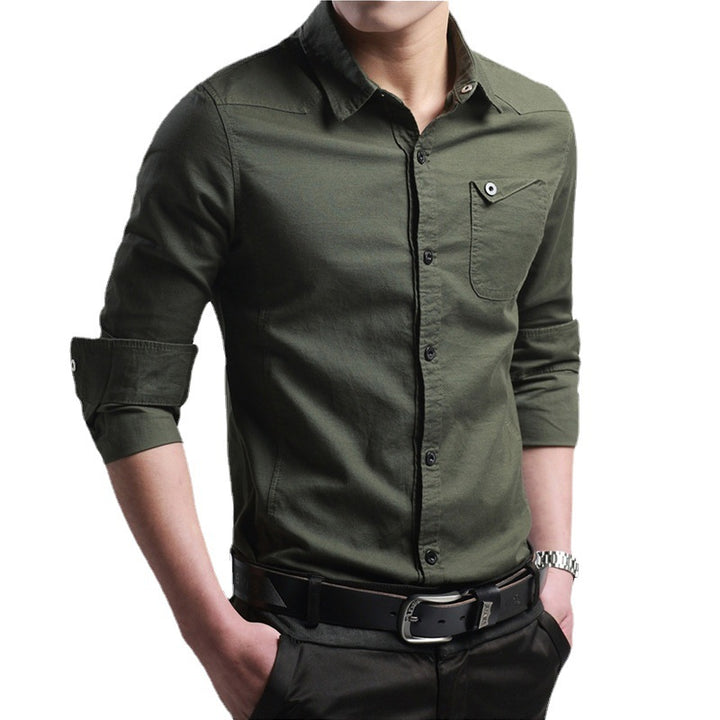 Herren Slim-Fit Baumwollhemd mit Kentkragen und Brusttasche Echo Archiv