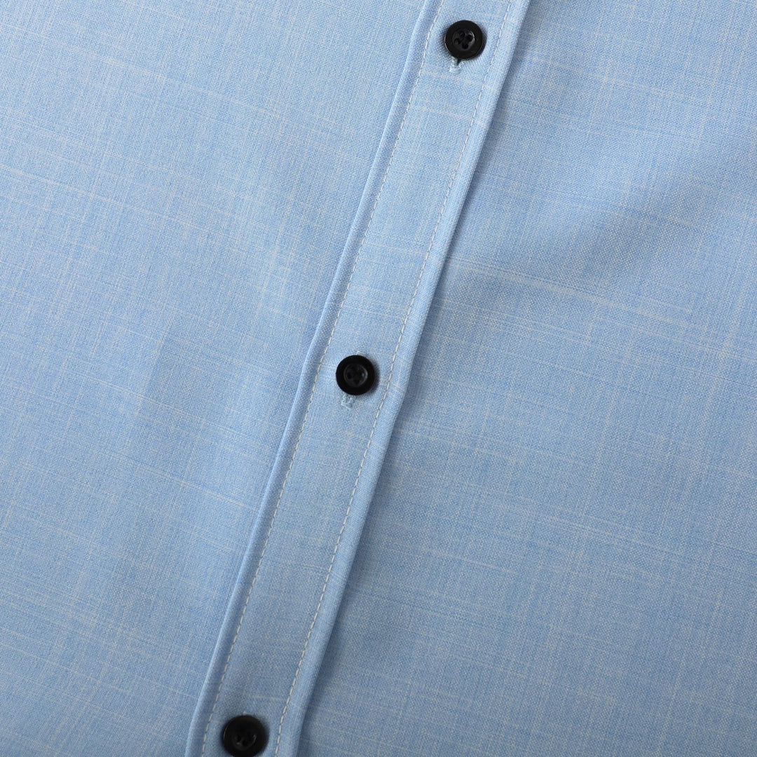 Herren Kurzarmhemd mit leichtem, atmungsaktivem Stoff und minimalistischem Design Echoarchiv
