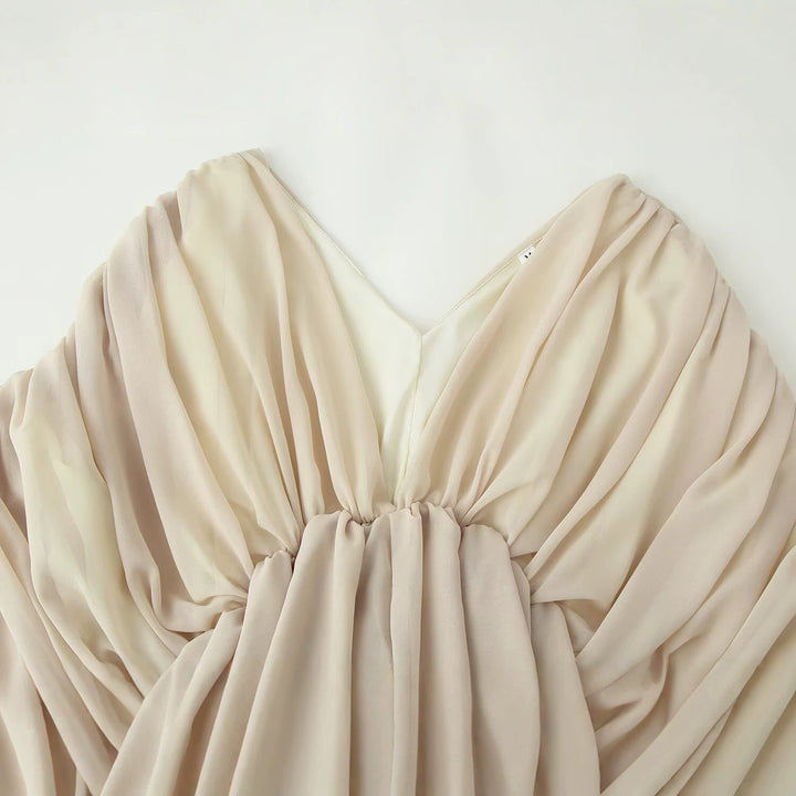 Damen Drapiertes Chiffon-Top mit tiefem V‑Ausschnitt und Volant‑Cape Echo Archiv