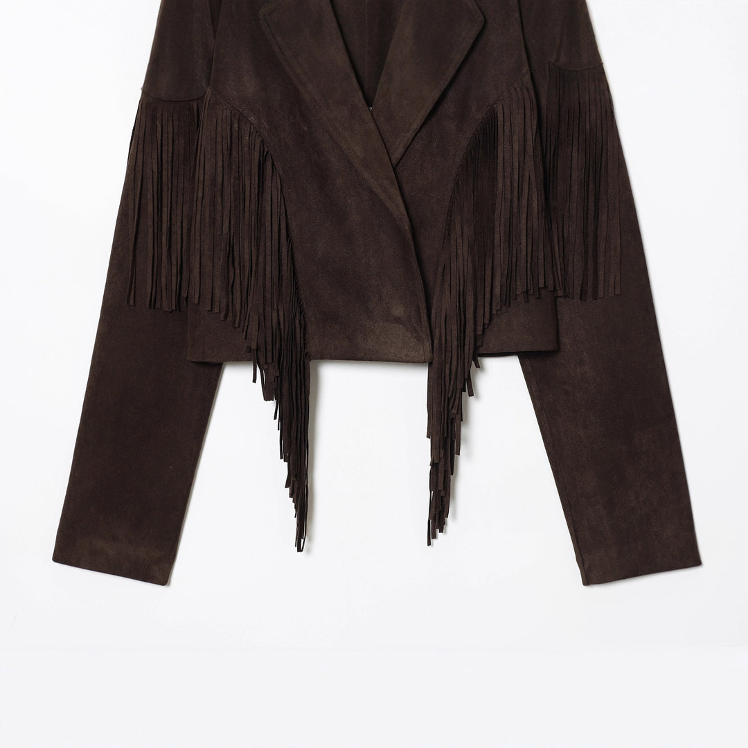 Damen kurze Wildlederjacke mit Reverskragen, kastigem Cropped‑Schnitt und dekorativen Fransen – Célinea