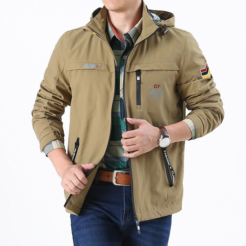 Herren leichte wasserabweisende Softshell-Kapuzenjacke mit Reißverschlusstaschen und Ärmeldetail Echoarchiv
