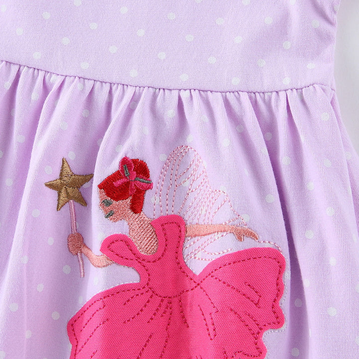 Mädchen Ballettkleid mit zauberhaftem Stickdesign Echo Archiv