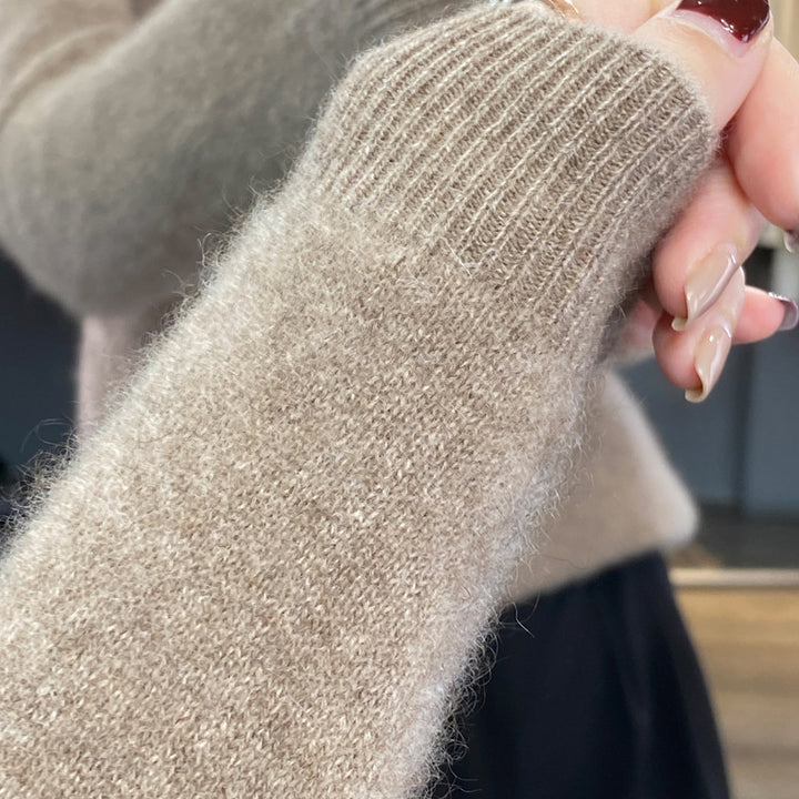 Damen Kuscheliger Midweight Rundhals-Pullover aus Angora-Blend mit feinem Flor und schmalem Bündchen Echoarchiv
