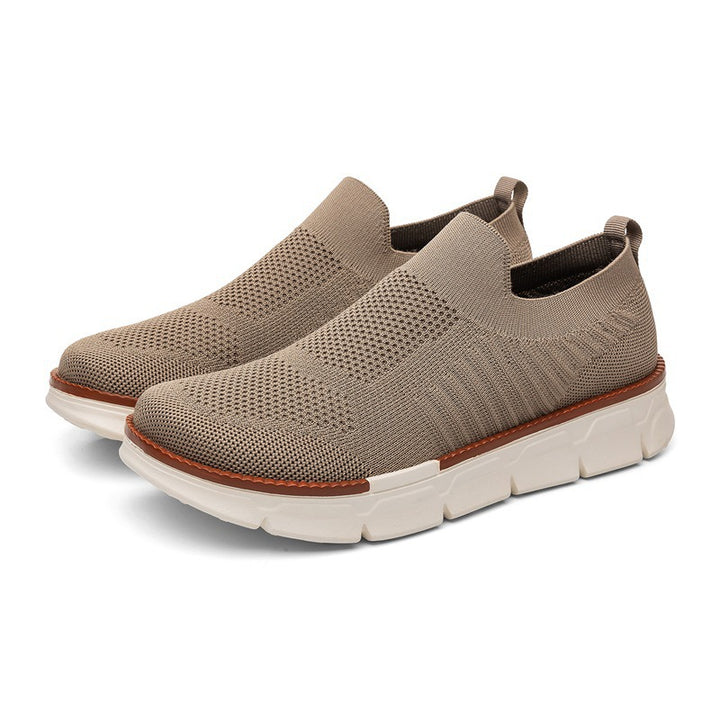 Herren Leichter Strick-Slip-On Sneaker mit Memory-Foam-Komfort und flexibler Profilsohle Echoarchiv