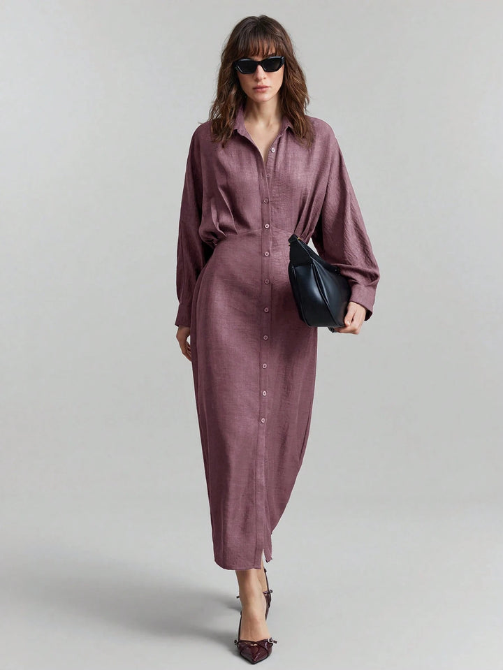 Damen Leinen-Maxikleid mit Hemdkragen, durchgehender Knopfleiste und Fledermausärmeln Echoarchiv