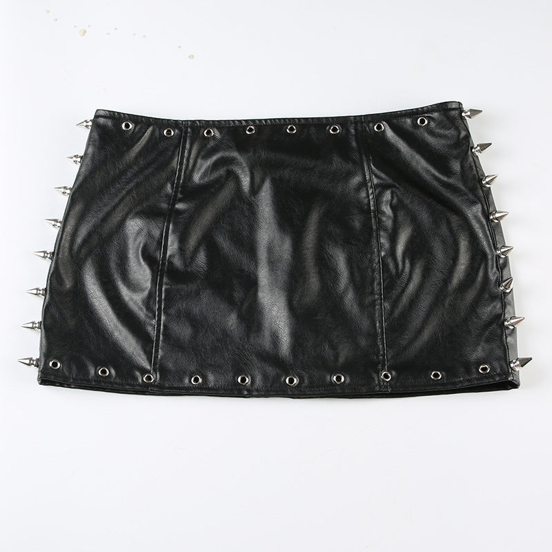 Damen Minirock aus Kunstleder mit Rüschendetails und schickem Gürtel Echo Archiv