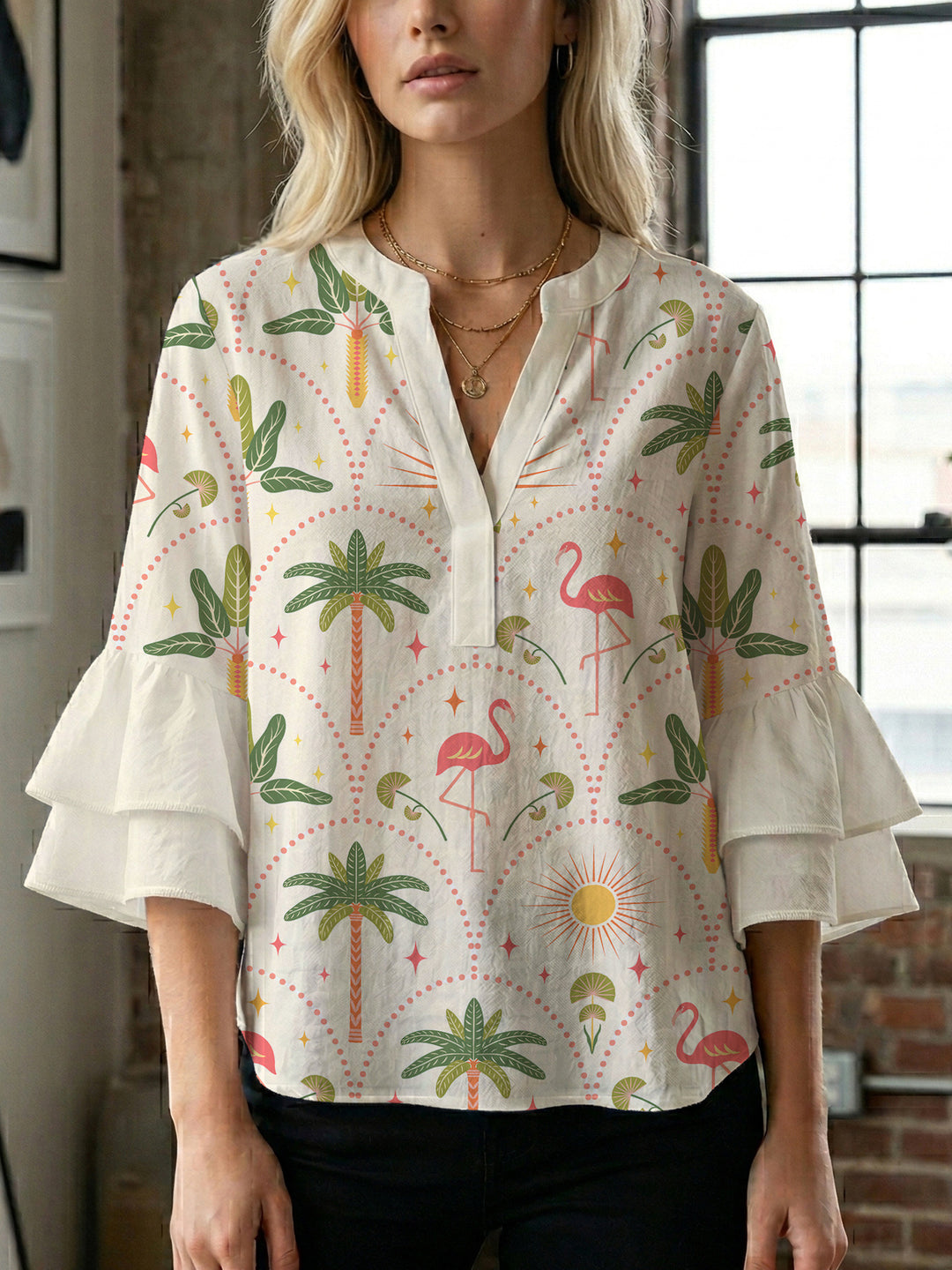 Damen Bluse mit voluminösen Rüschenärmeln und floralem Druck Echo Archiv