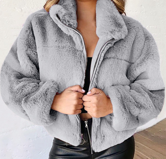 Damen nan kurze kuschelige Kunstpelzjacke mit Stehkragen und Reißverschluss Echo Archiv