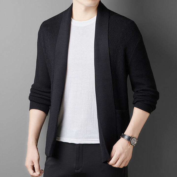 Herren Strickjacke mit modernem Schnitt und praktischen Taschen Echoarchiv