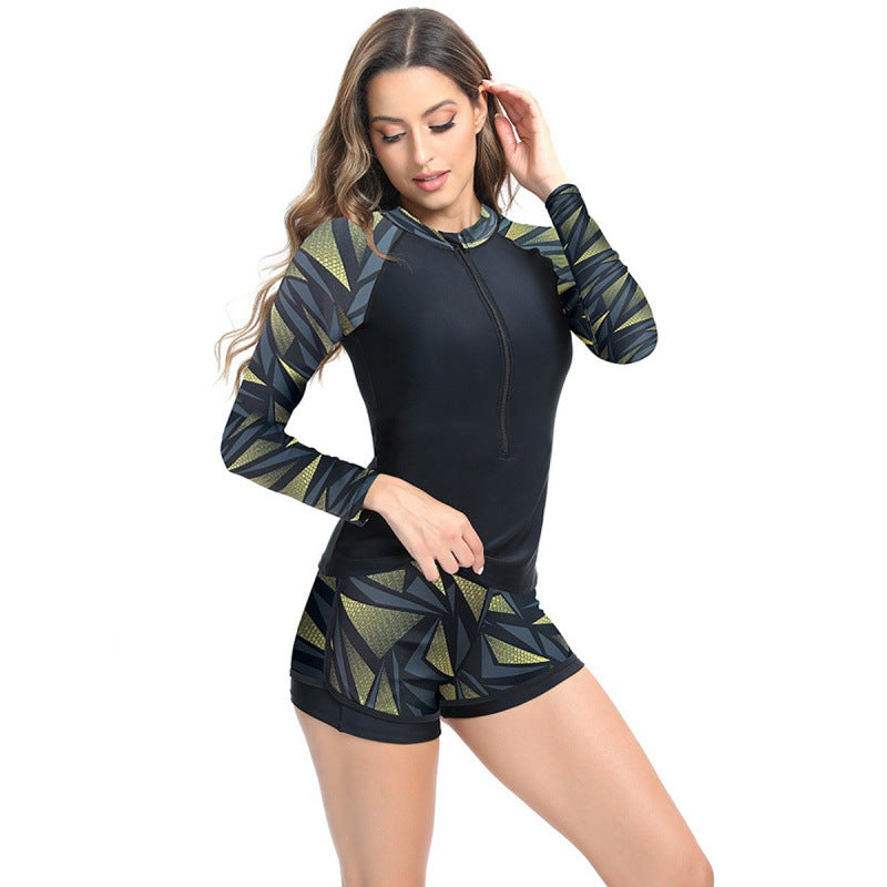 Damen Rashguard mit kurzen Ärmeln und modischem Grafikdesign Echo Archiv