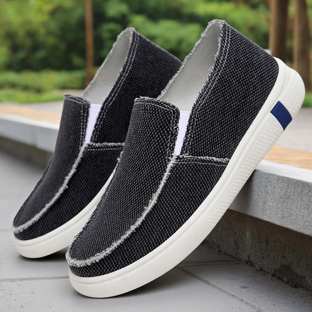 Herren nan lässiger Canvas-Slip-On mit ausgefranster Kante, elastischem Einsatz und griffiger Gummilaufsohle Echo Archiv