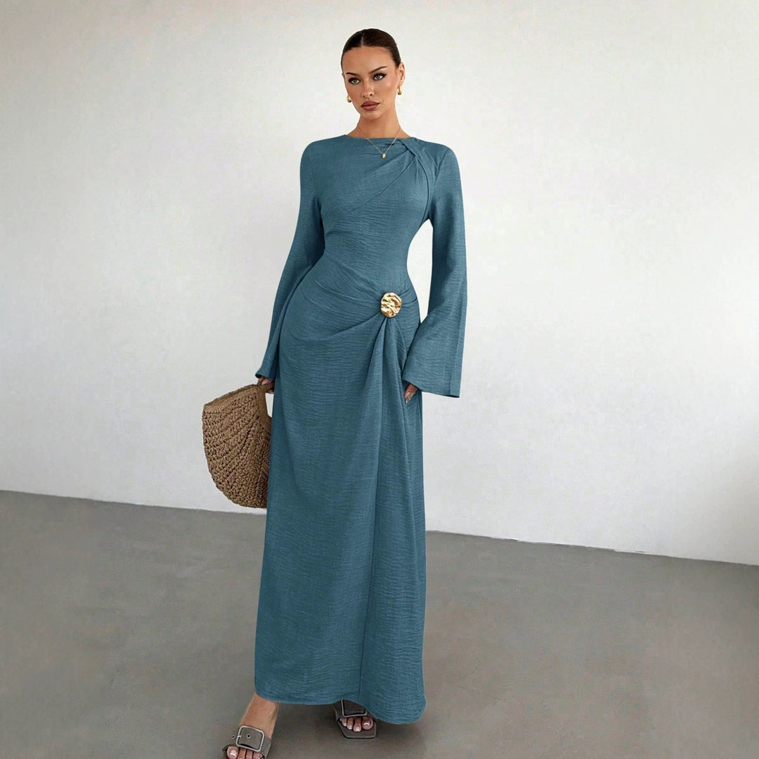 Damen Maxikleid mit Drapierter Taille, langen Glockenärmeln und Zierbrosche Echo Archiv