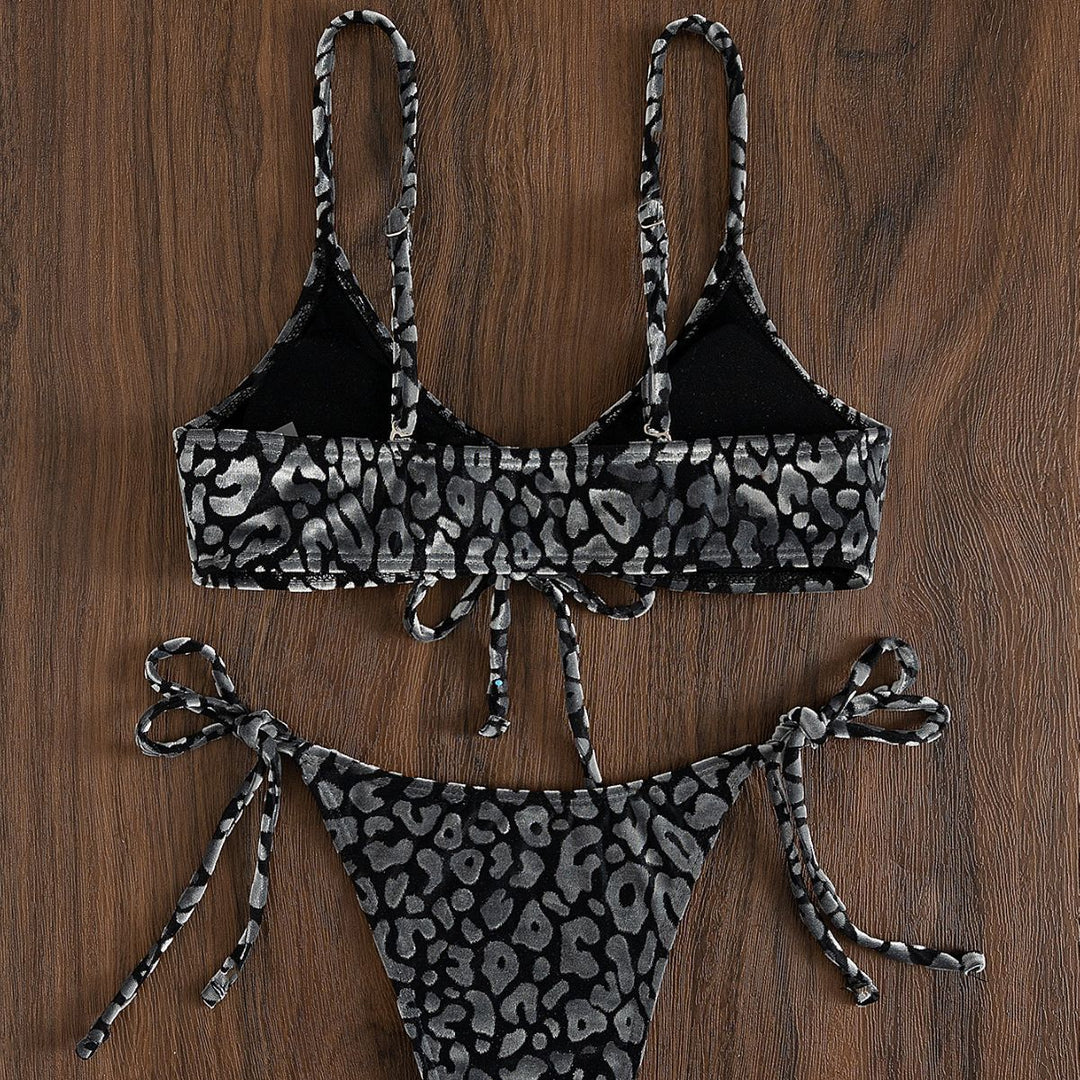 Damen Triangel-Bikini mit einzigartigen Tiermuster-Details Echo Archiv
