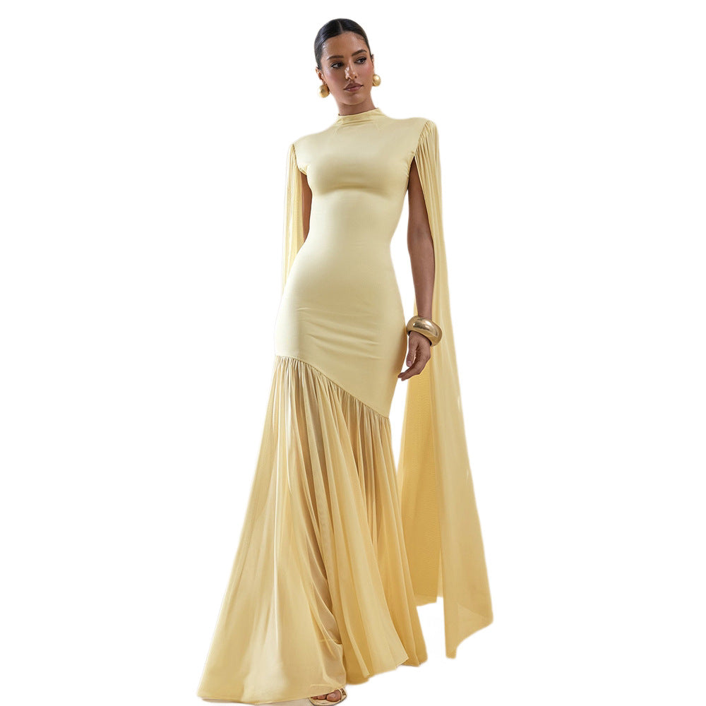 Damen Elegantes Maxikleid mit fließenden Ärmeln und raffiniertem Schnitt Echo Archiv