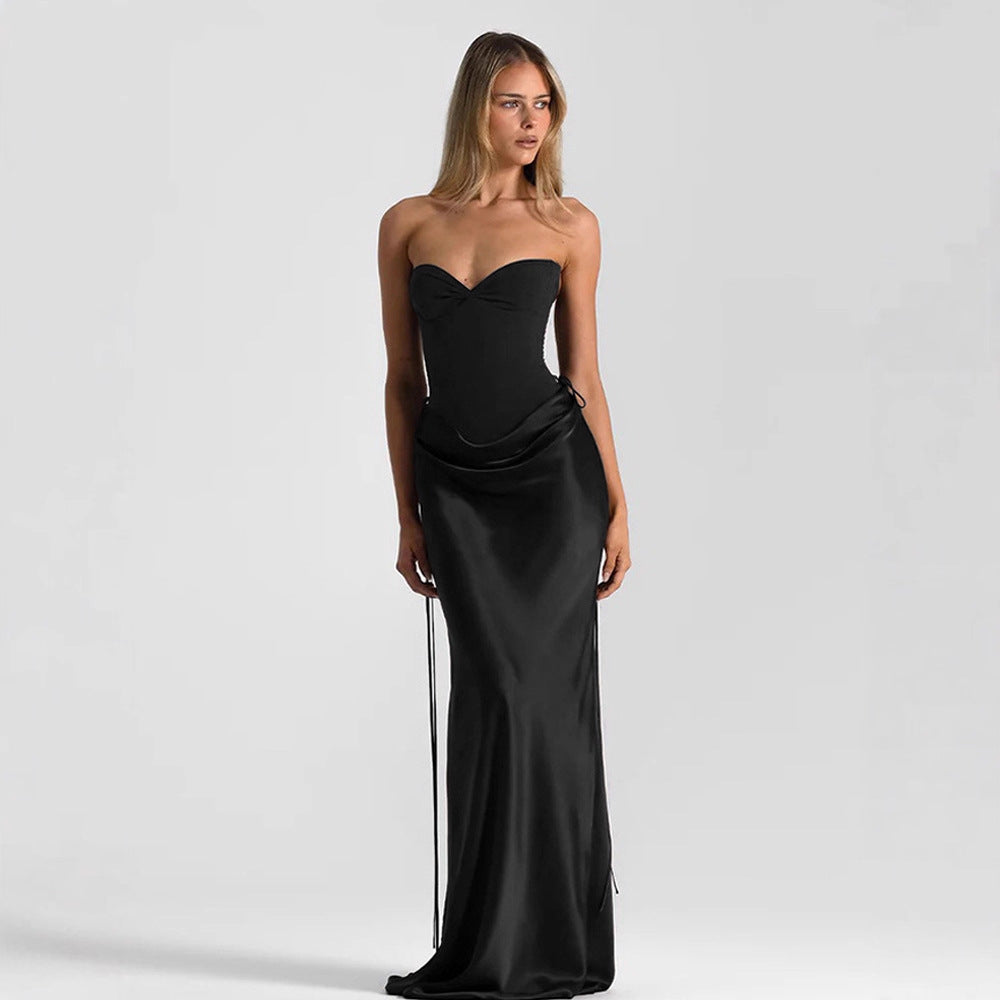 Damen Maxikleid mit elegantem Schnitt und raffinierten Drapierungen Echo Archiv
