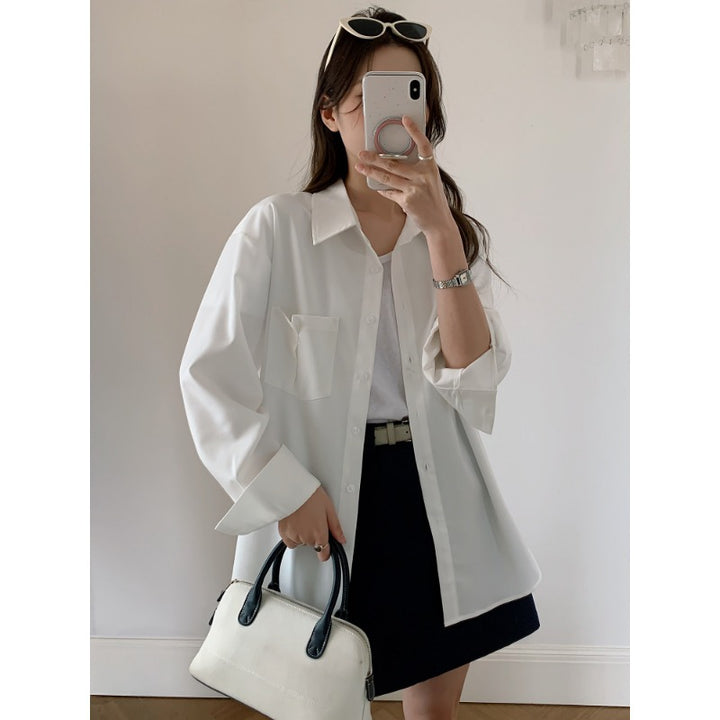 Damen Oversized Hemdbluse aus fließendem Material mit Brusttasche Echoarchiv