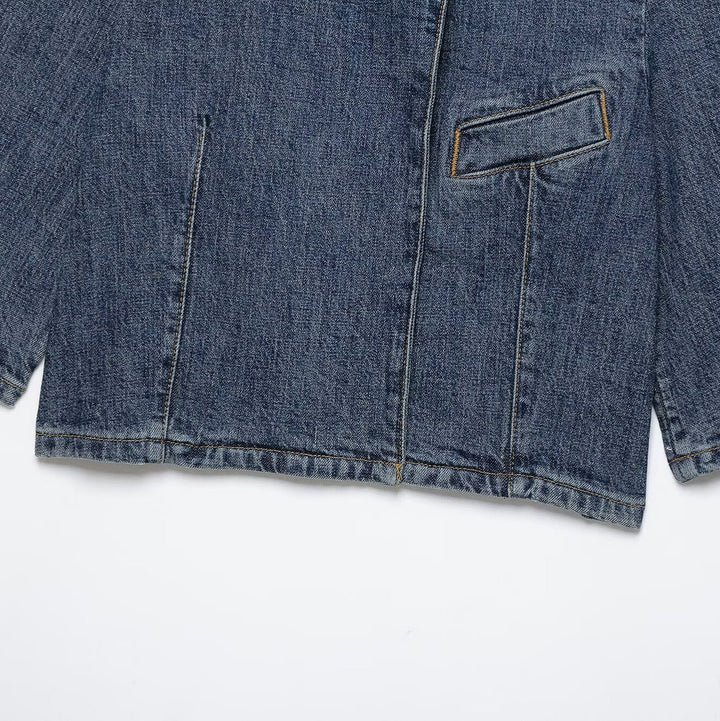 Damen Cropped Jeansjacke im Boxy-Cut mit Stehkragen und verdeckter Knopfleiste Echoarchiv