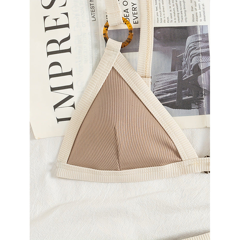 Damen Triangel-Bikini mit eleganten Riemen und aufwendigem Design Echo Archiv
