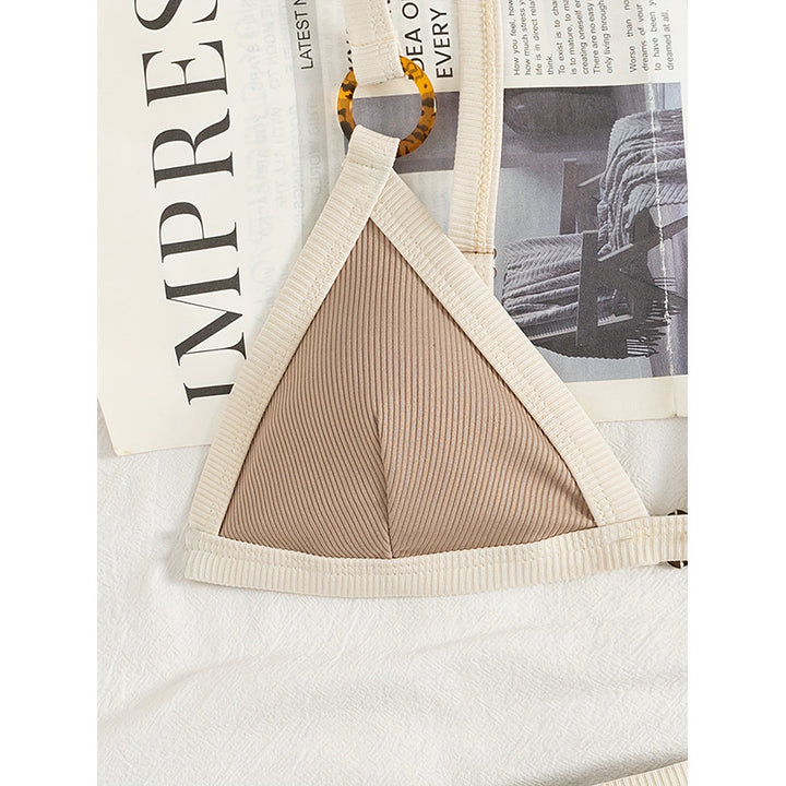 Damen Triangel-Bikini mit eleganten Riemen und aufwendigem Design Echo Archiv