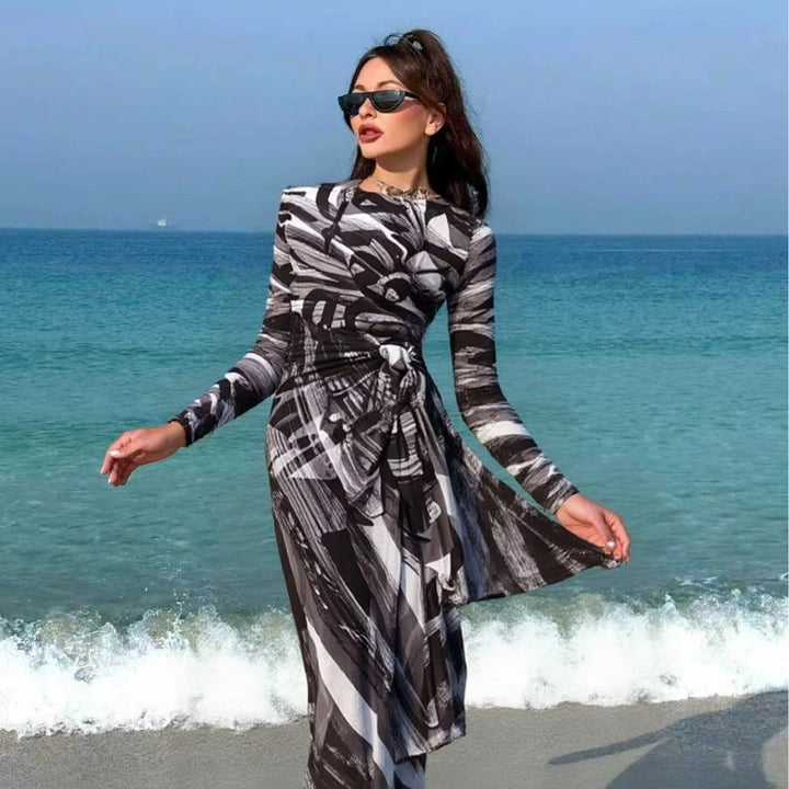 Damen Maxi-Strandkleid mit raffiniertem Wickeldesign Echo Archiv