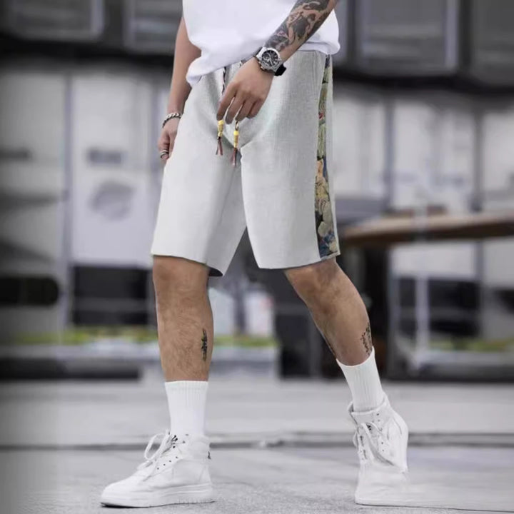 Herren modische Shorts mit seitlichen Taschen und farbigen Akzenten Echoarchiv