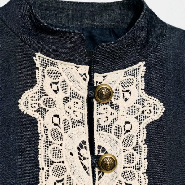 Damen Kurzblazer im Bolero‑Stil mit Spitzenbesatz und Stehkragen Echo Archiv
