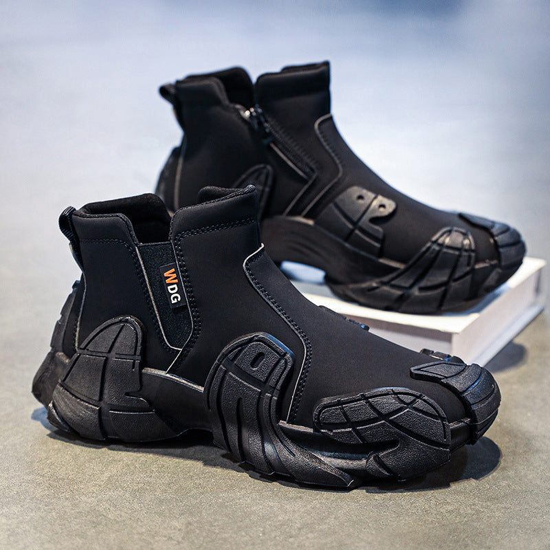 Herren robuste technische Chelsea-Boots mit neoprenartigem Schaft, seitlichem Reißverschluss und profiliertem Offroad-Laufsohle – Tavélo